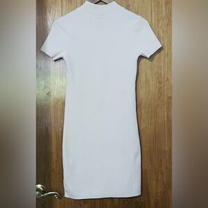 Elegant White Short Sleeve Dress